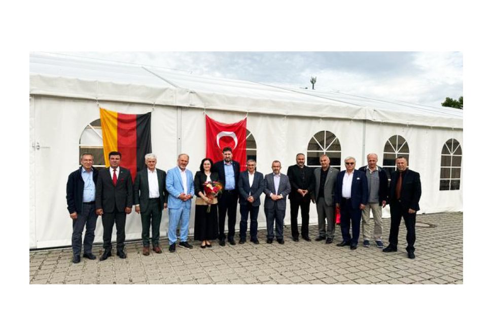 Nürnberg Başkonsolosu Bayramlaşmada Vatandaşlarla Bir Araya Geldi