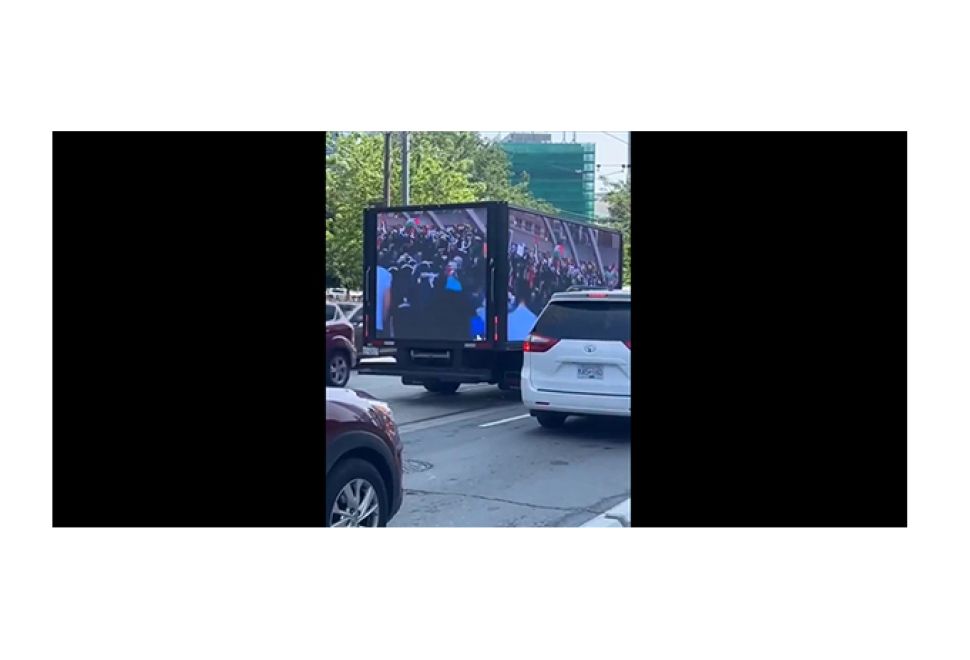 Kanada'da Müslüman Karşıtı Yayın Yapan Sürücüye Soruşturma