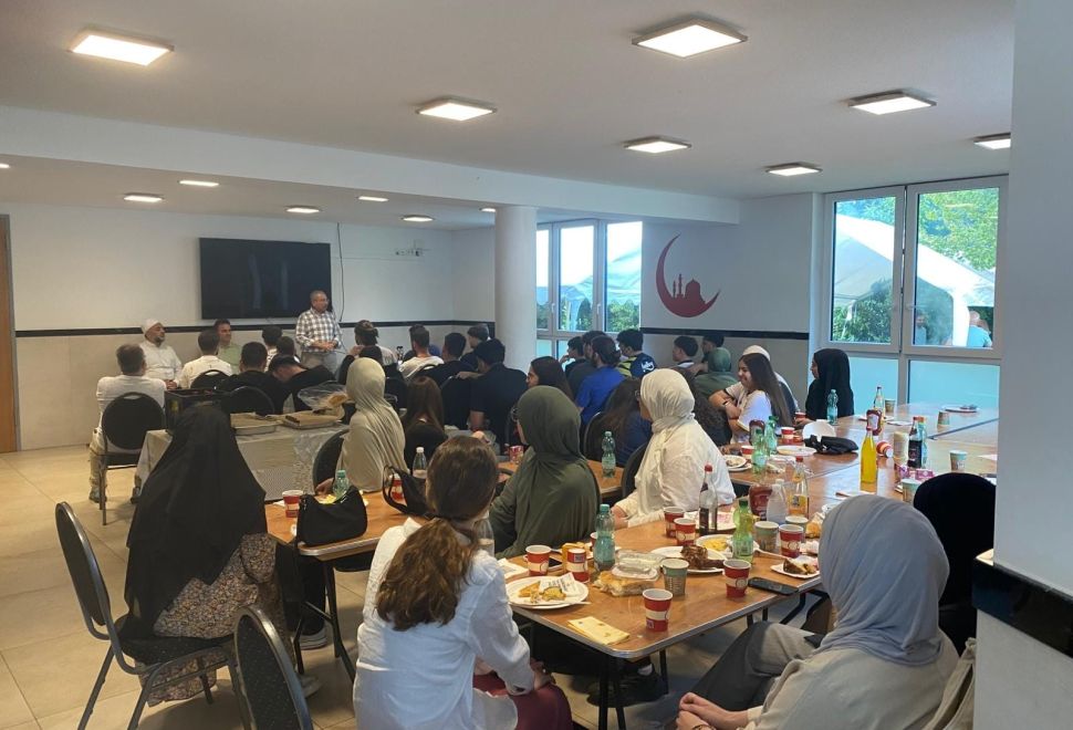 Milletvekili İsmail Erdem Gençlerle Buluştu