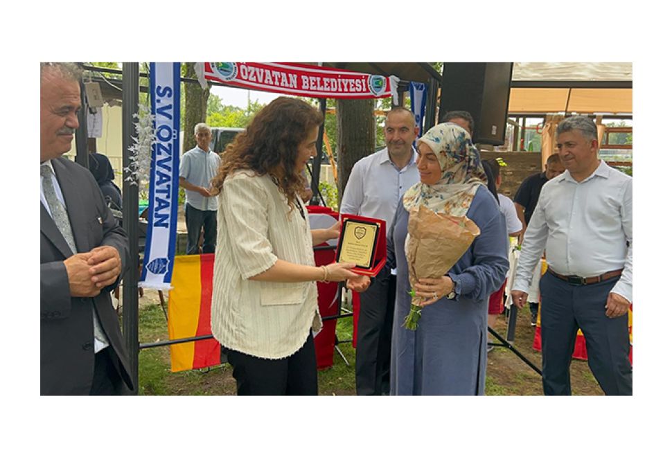 Stuttgart Başkonsolosu Makbule Koçak Kaçar, Özvatan Pilav Şenliği'ne Katıldı