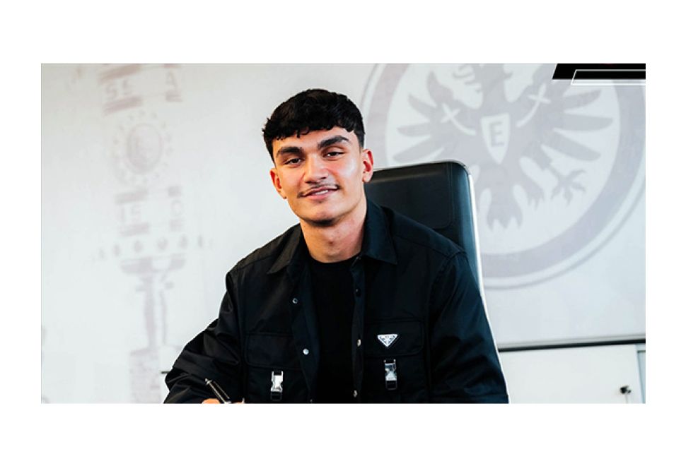 Eintracht Frankfurt, Can Uzun'u Transfer Etti