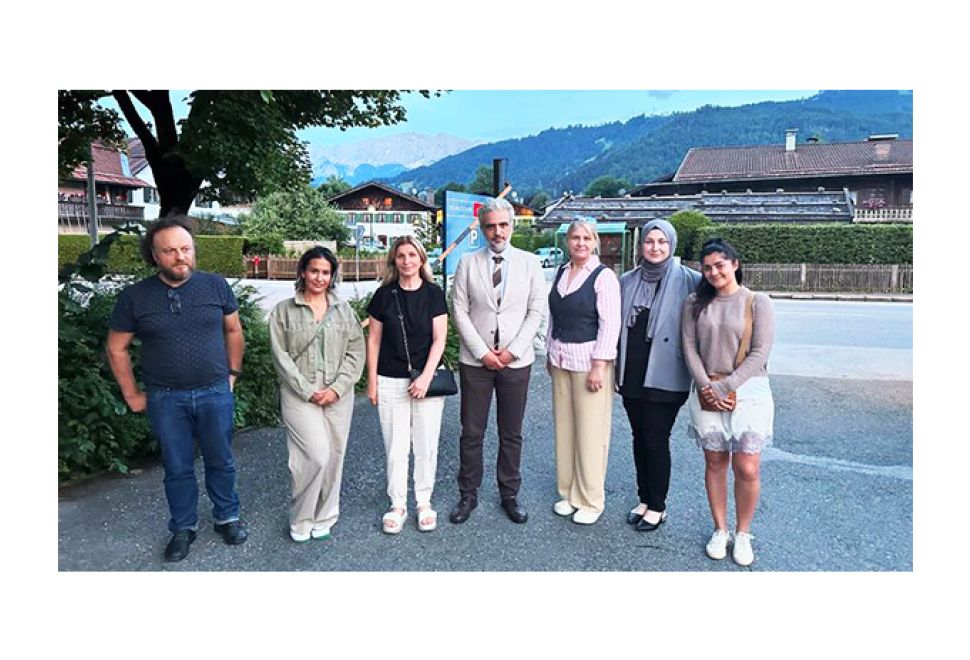 Eğitim Ataşesi Dr. Akın Deveci'den Garmisch Bölgesine Ziyaret