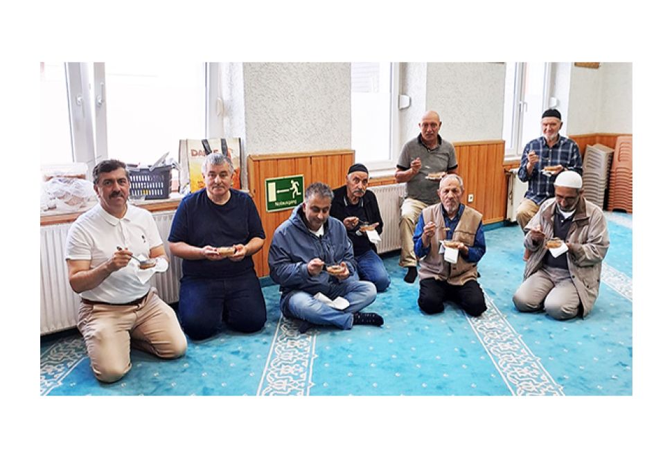 DİTİB Türk İslam Cemiyeti Duisburg Wanheimerort Ayasofya Camii'nde ‘Aşure Günü’ Kutlandı
