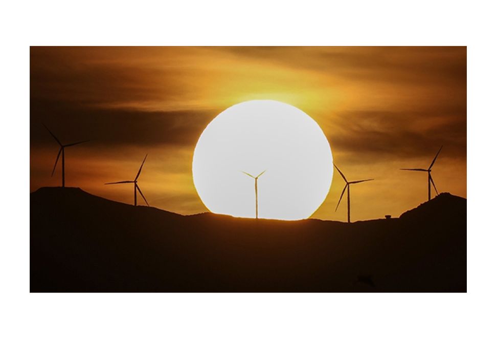 AB Elektrik Üretiminde Rüzgâr ve Güneş Fosil Yakıtları Geçti