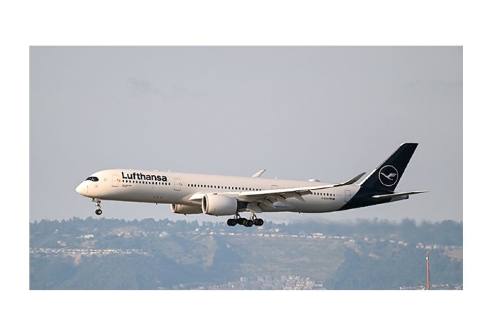Lufthansa Pilotundan İsrail'e İniş Reddi