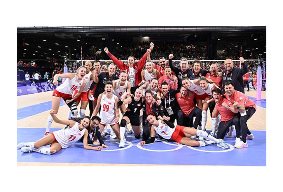 A Milli Kadın Voleybol Takımı Tarih Yazdı, Yarı Finale Yükseldi