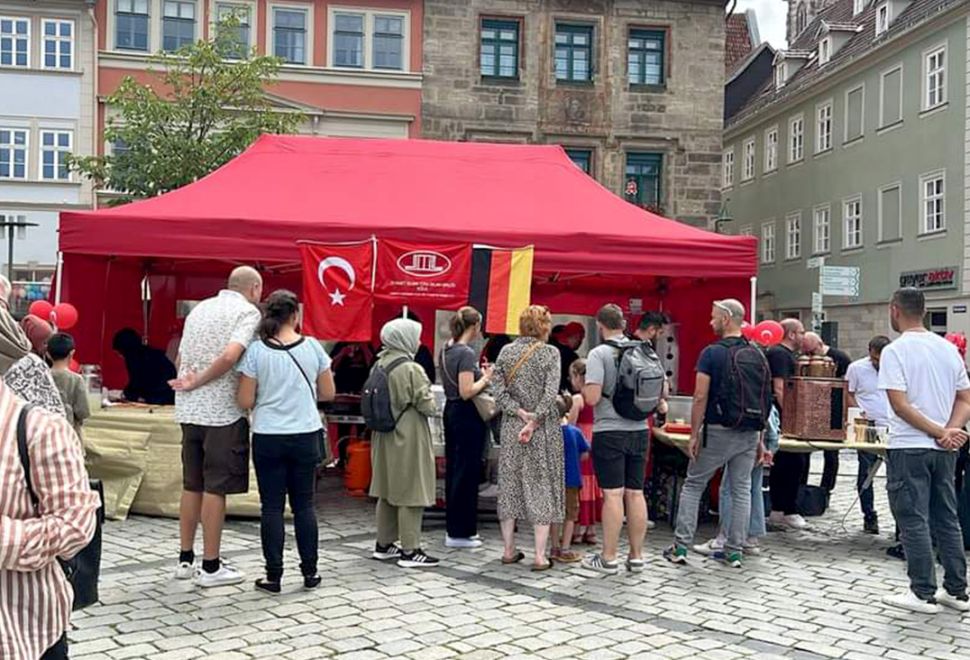 Coburg’da düzenlenen “Hoşgörü Festivali”ne DİTİB Camii renk kattı