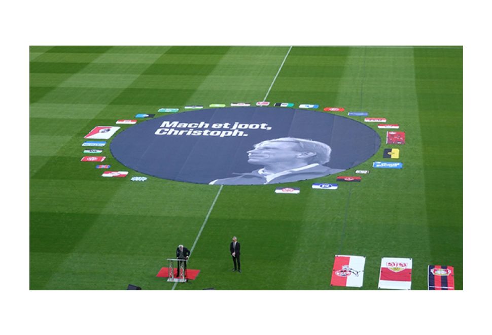Türk ve Alman Futbol Camiası Daum'u Uğurladı