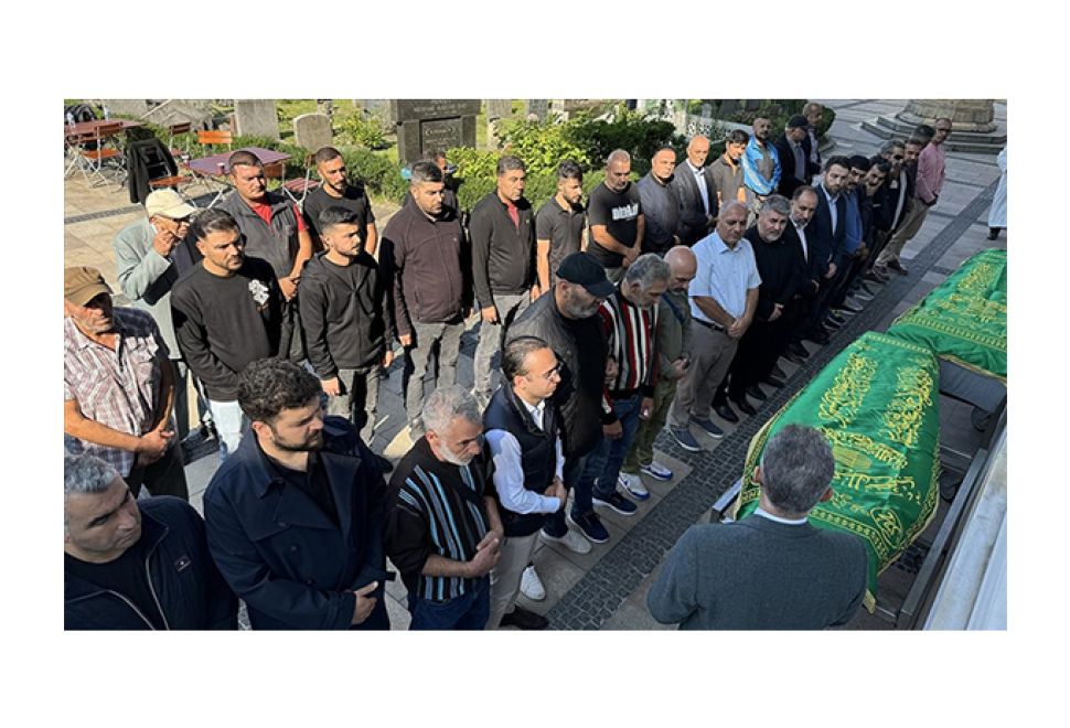 Berlin Şehitlik Camii’nde Yangın Kurbanlarına Cenaze Namazı