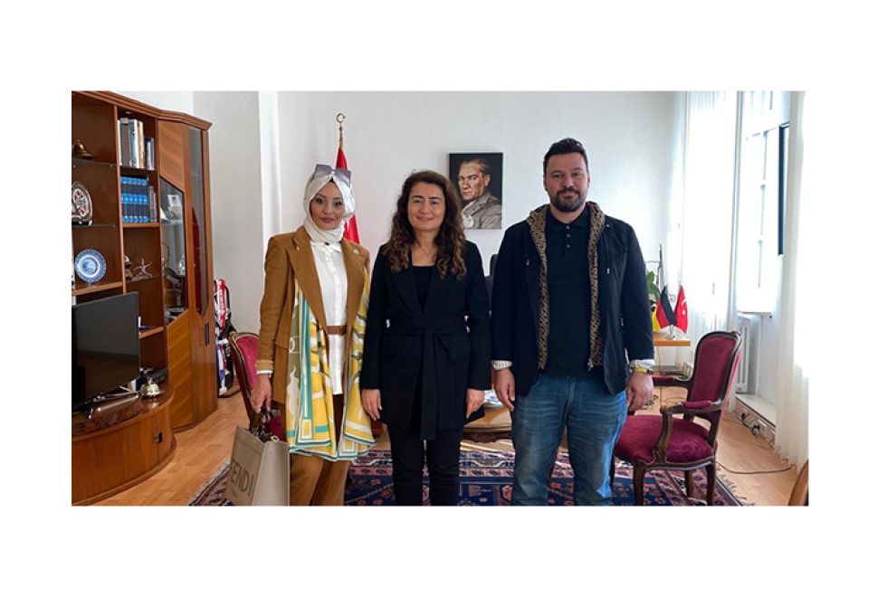 Çelik Çiftinden Başkonsolosluğa Ziyaret
