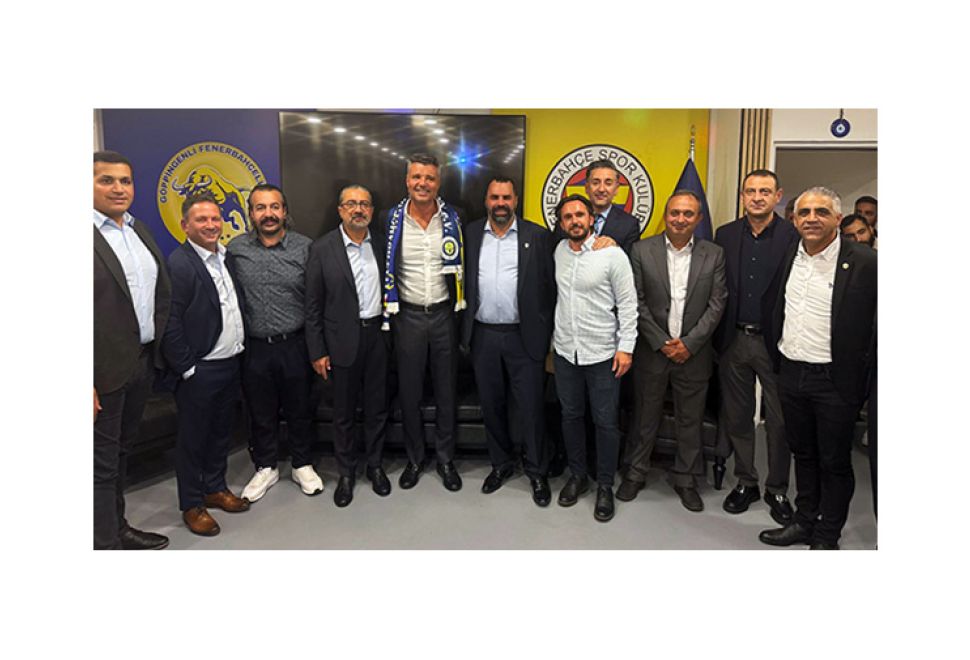 Göppingen’li Fenerbahçeliler, Sadettin Saran’ı Lokallerinde Ağırladılar
