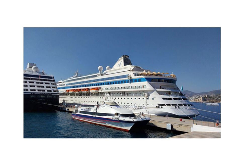Bodrum’a Kruvaziyer Akını, 1680 Turist Geldi