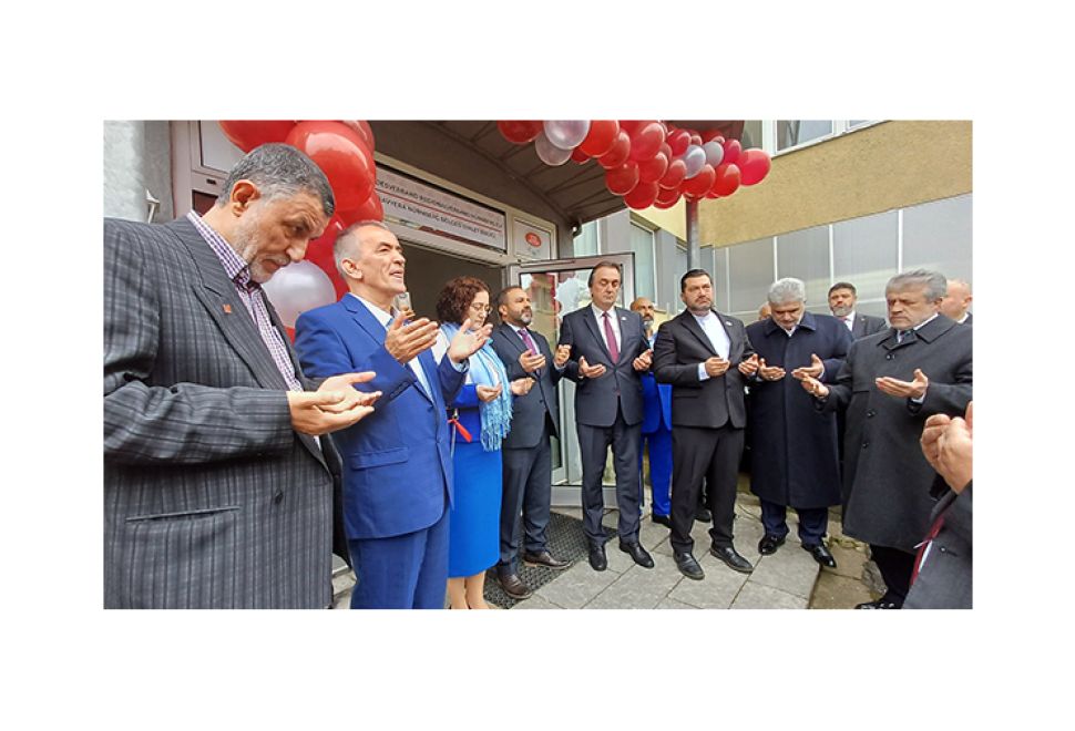 Neuhaus’ta Türk-Alman Dayanışması, DİTİB Ofisi Açıldı