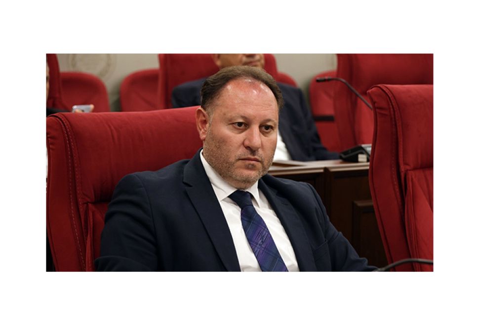 Ziya Öztürkler KKTC Cumhuriyet Meclisi Başkanı Seçildi