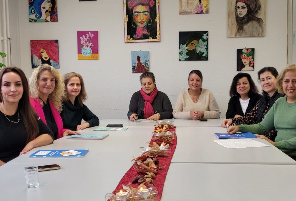 Türkçe Saati Fidan Karlsruhe'de Tanıtıldı