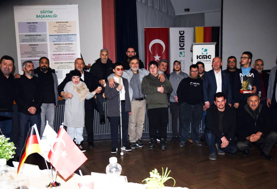 Kardeşlik Engel Tanımaz 