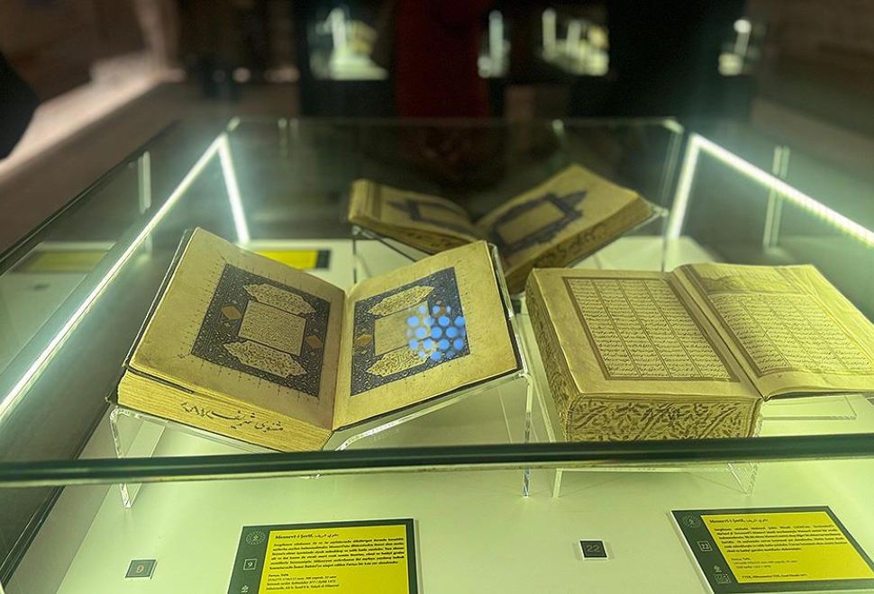 ‘Mevlâna, Mesnevi ve Mesnevi'nin Müzehhep Nüshaları Sergisi’ açıldı