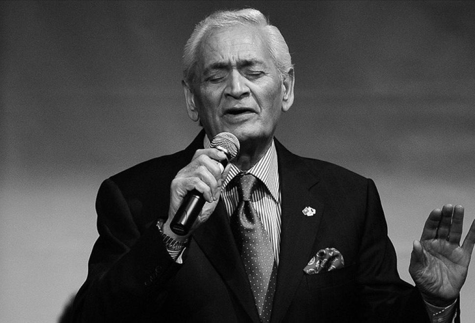 Türk Sanat Müziği Ustası Adnan Şenses'i Anıyoruz