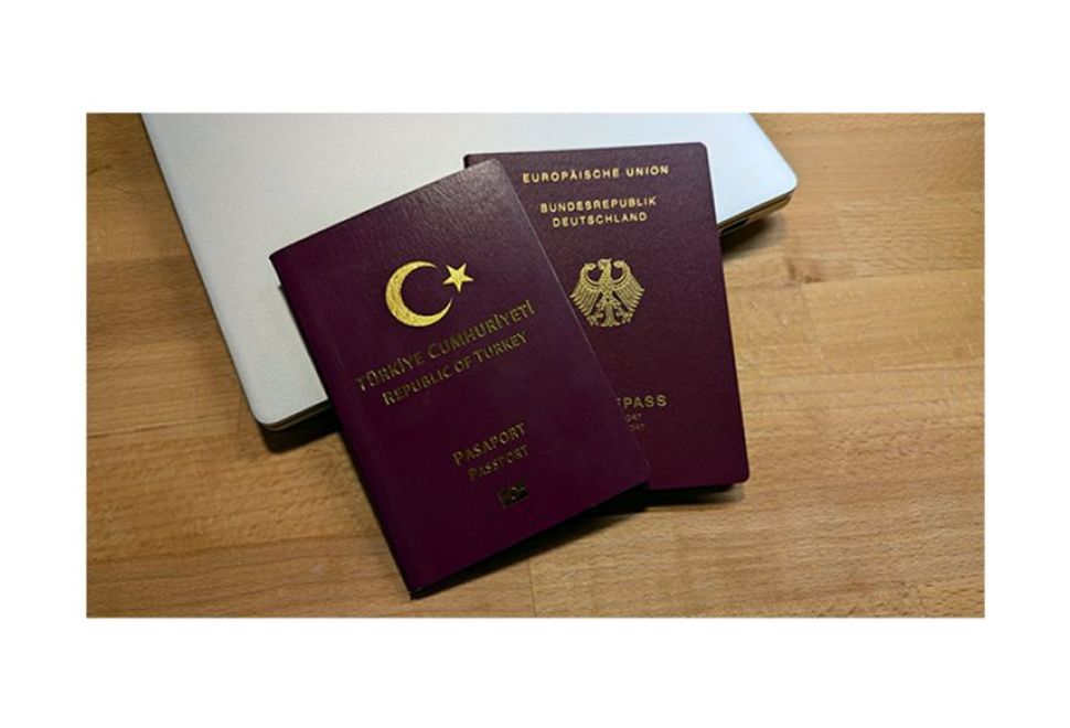Çifte Vatandaşlık İçin Bekleme Süresi 18 Aya Kadar Uzadı