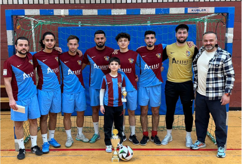 Özgür Cup 2025 Şampiyonu, ‘Bordomavi Heidelberg’