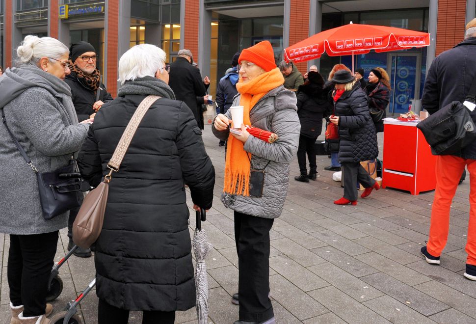 Sazlı, Sözlü Seçim Standı