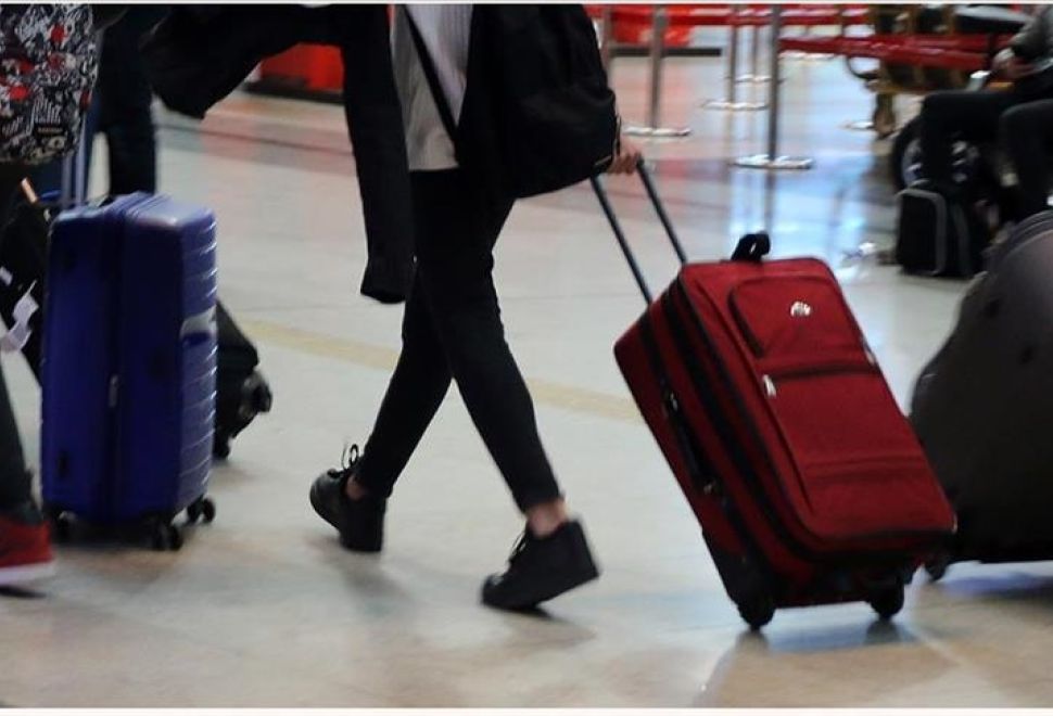 Yurt Dışına Çıkış Harcında Yeni Dönem, Pulla Ödeme Kalkıyor