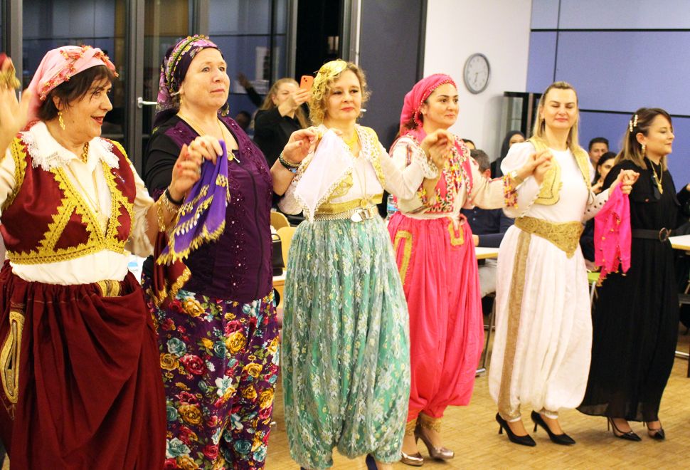11.Trakyalılar & Balkan Göçmenleri Kültür ve Eğlence Gecesi