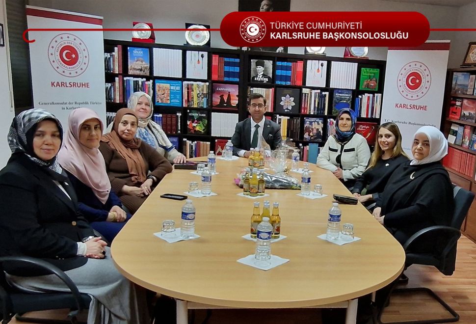 DİTİB Eyalet Kadınlar Birliği, Başkonsolosluğu Ziyaret Etti