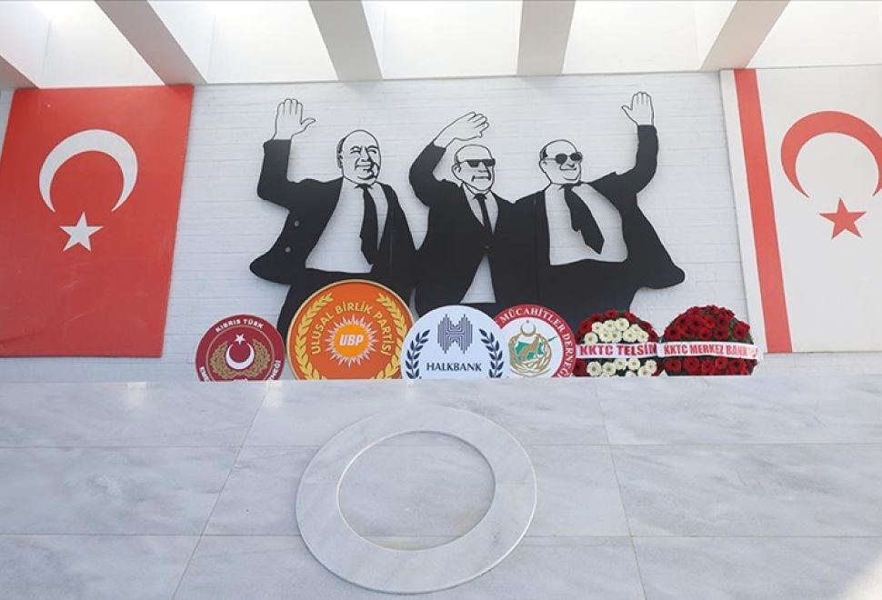 Rauf Raif Denktaş, Lefkoşa’daki Anıt Mezarı Başında Törenle Anıldı
