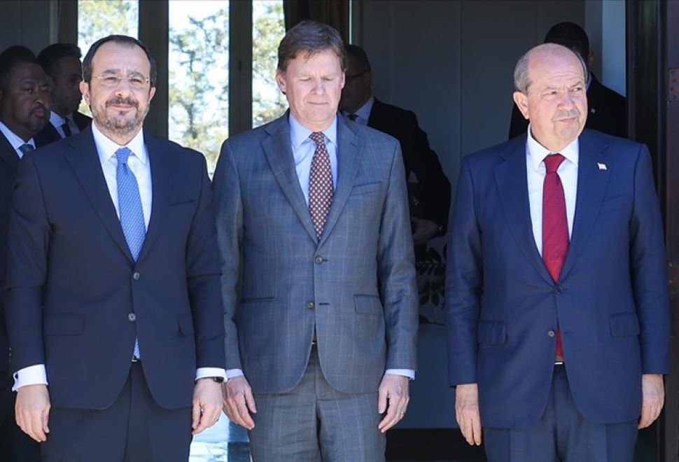 Tatar, Hristodulidis ile Bir Araya Geldi