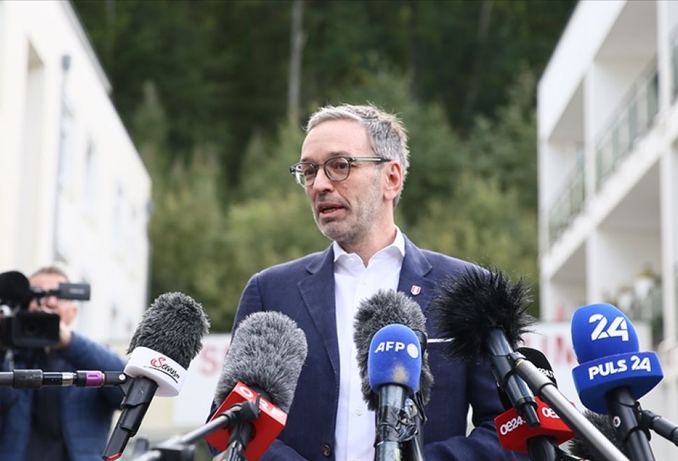 FPÖ'nün Başbakanlık İhtimali Demokrasi Tartışmalarını Alevlendirdi