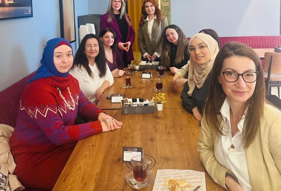 Oy ver söz sahibi ol!  Sende var mısın?