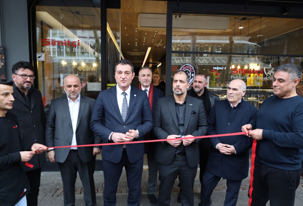  ' Simitçi Cafe Karlsruhe '  açıldı