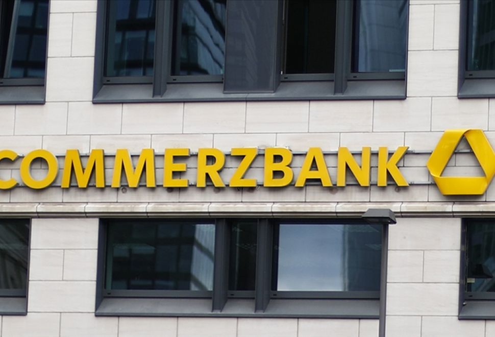 Almanya Federal Kartel Dairesi, UniCredit-Commerzbank Hisse Alımını İnceliyor