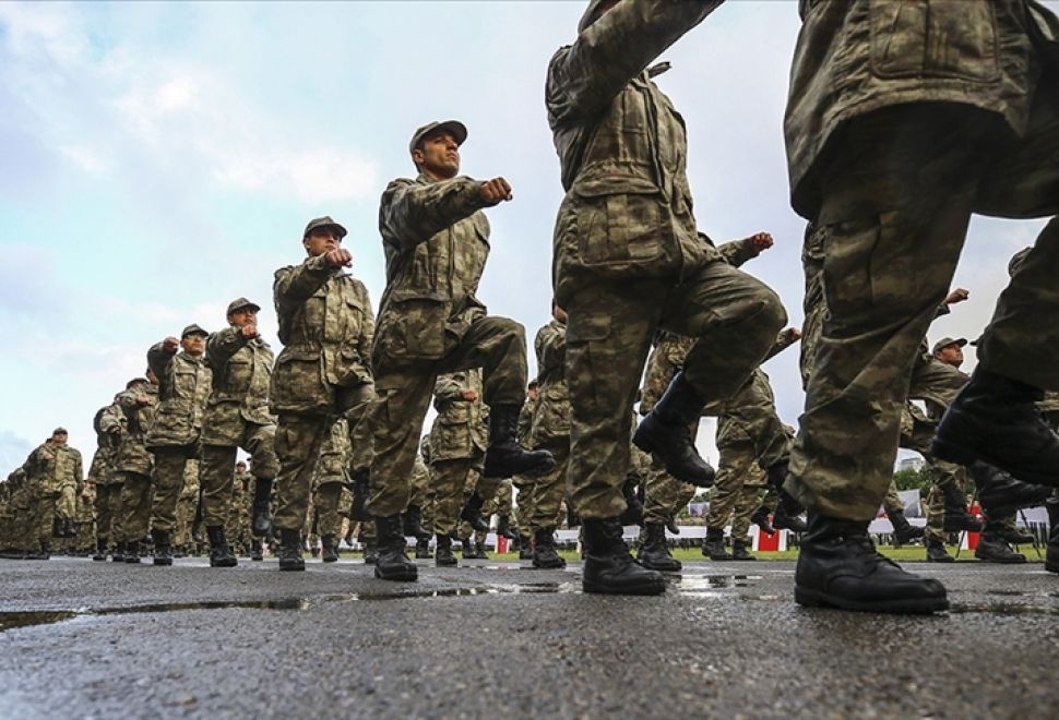 2024'te Dövizle Askerlikten 7885 Kişi Yararlandı
