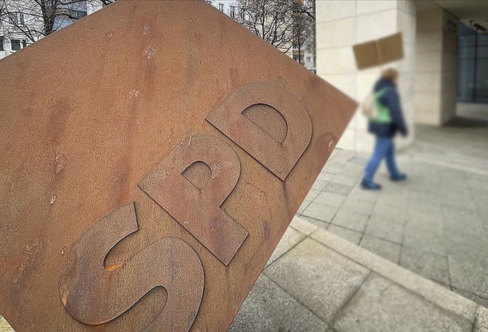 SPD, Hamburg Eyaleti Seçimlerini Yüzde 33,5 ile Kazandı