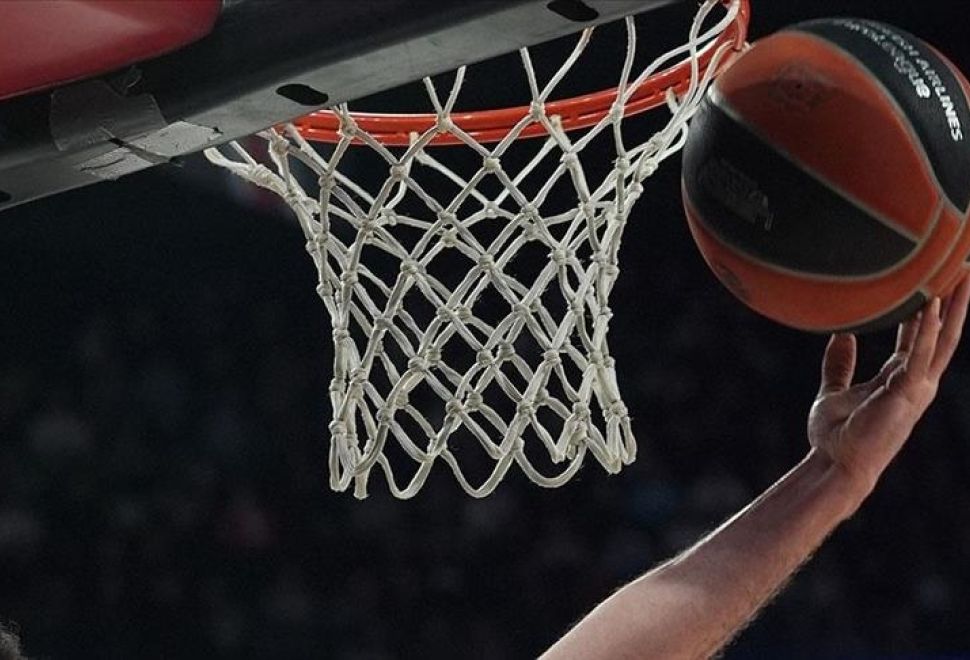 Anadolu Efes, Bayern Münih’i Deplasmanda Mağlup Etti