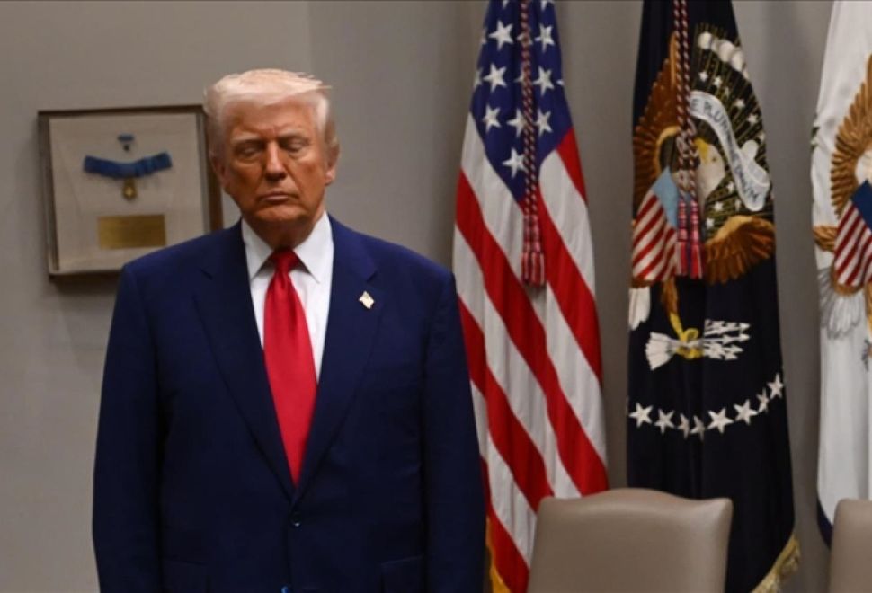 Obama Portresi Kaldırıldı, Yerine Trump’a Suikast Tasviri