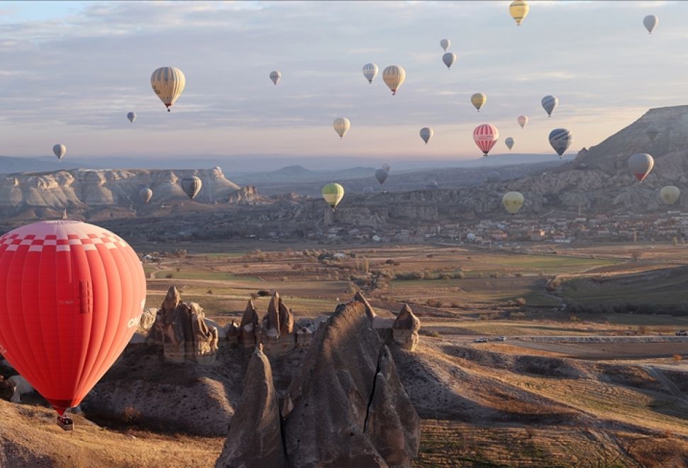Türkiye'de Geçen Yıl Sıcak Balon Keyfi 933 Bini Aştı