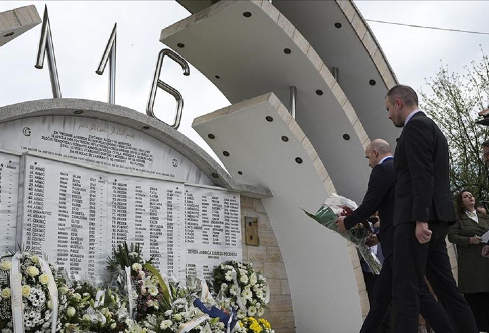 Bosna Hersek'teki Ahmiçi Katliamı 32. Yılında Anıldı