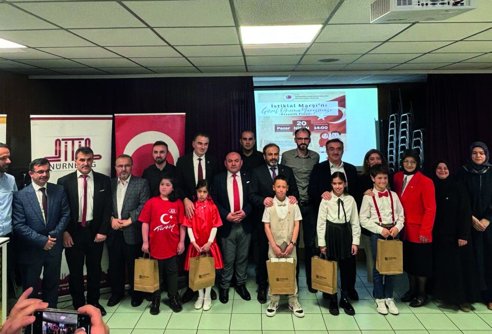 Nürnberg’de İstiklâl Marşı’nı Güzel Okuma Yarışması Düzenlendi