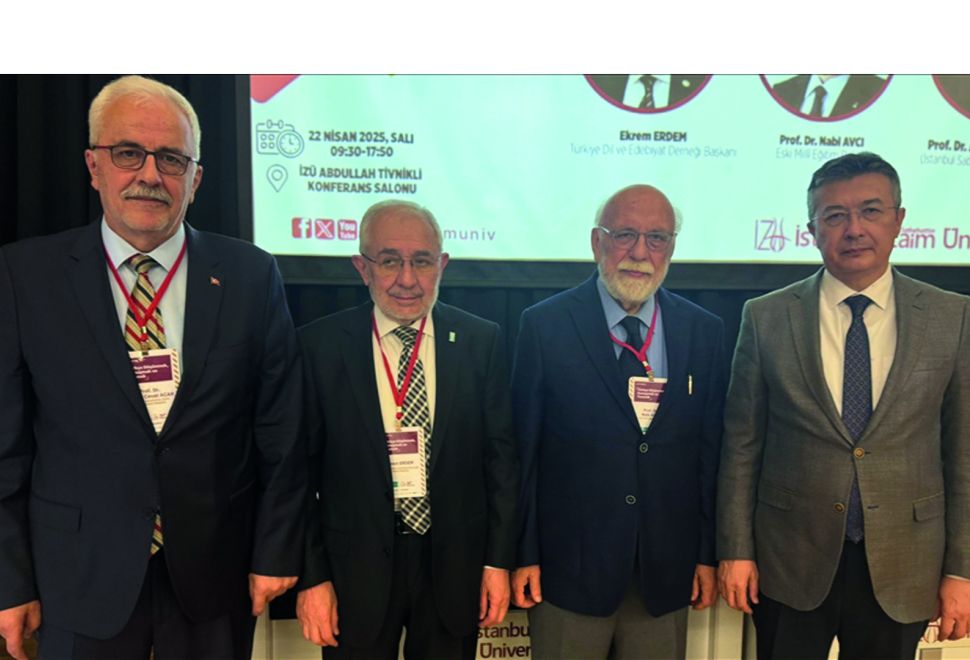 ‘Türkçe Düşünmek’ Çalıştayı İstanbul’da Başladı