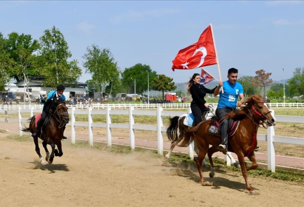 Bursa'nın Fethine Ata Sporu Damgası