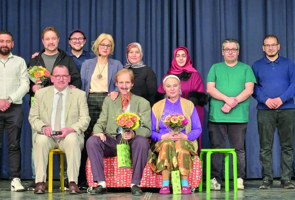 Theater Ulüm Tuttlingen’de Seyirciyi Kahkahaya Boğdu