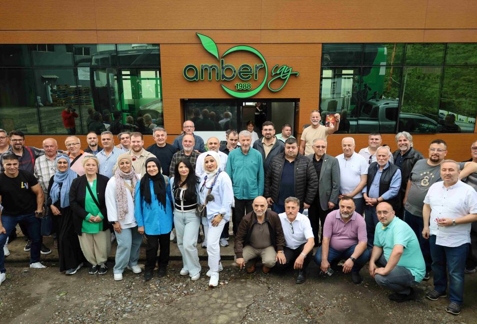 Almanya'dan Gelen Heyet, Amber Çay'ın Eynesil'deki Tesislerini Ziyaret Etti