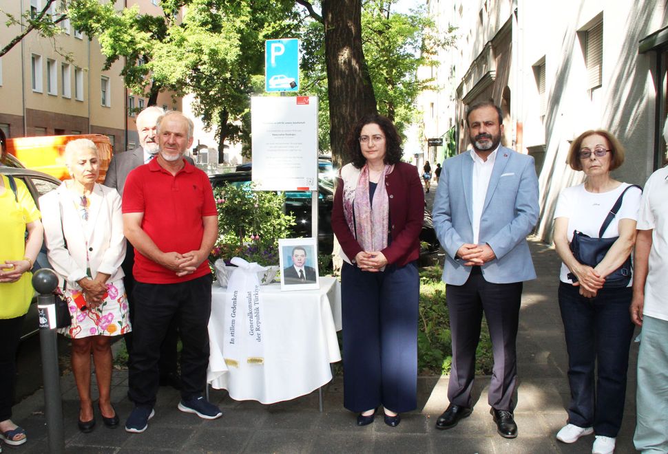 Başkonsolos Cebeci, ’Irkçılara Karşı Topyekûn Mücadele Şart’