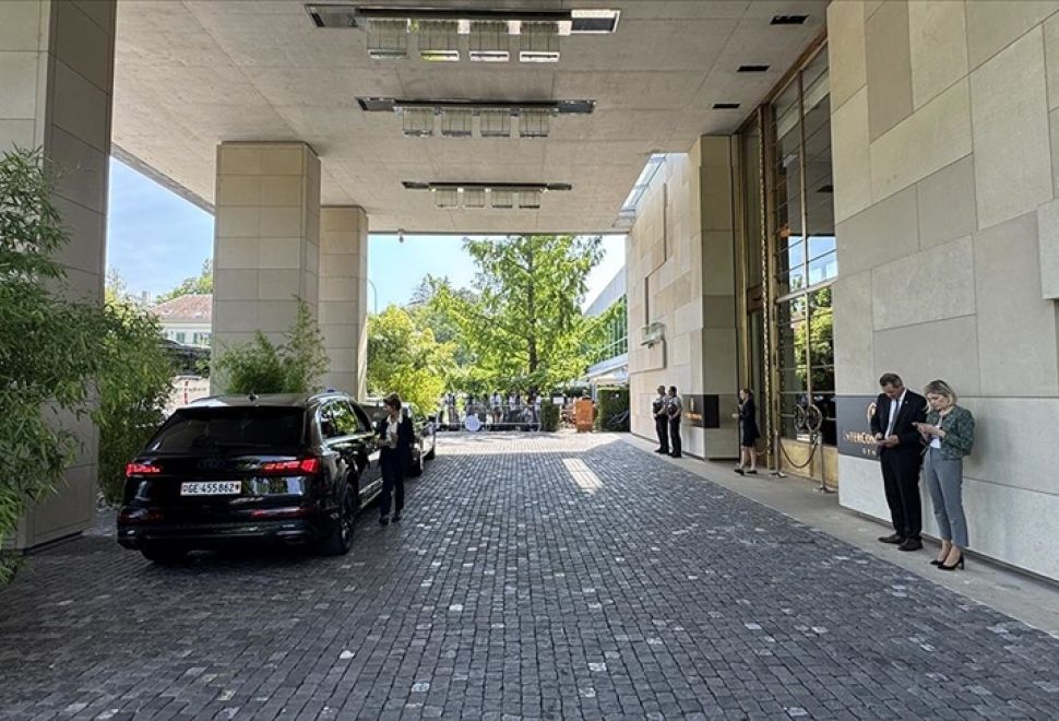 İran-AB Görüşmeleri Cenevre’de Başladı