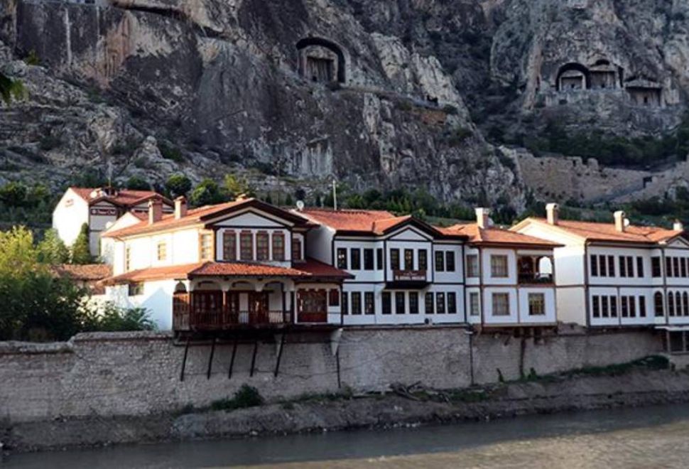 Amasya’da Gezilecek Yerler, Yeşilırmak Kıyısında Tarihi Bir Masal