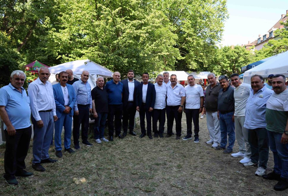 Karlsruhe'de Muhteşem Bahar Şenliği Sona Erdi