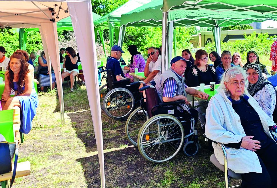 Hayat Gündüz Bakım Evi'nden Birinci Nesil Göçmenlere Yaz Şenliği